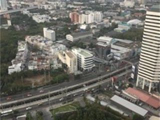 Wohnung zum Kauf mit 3 Zimmer in Yan Nawa, Bangkok