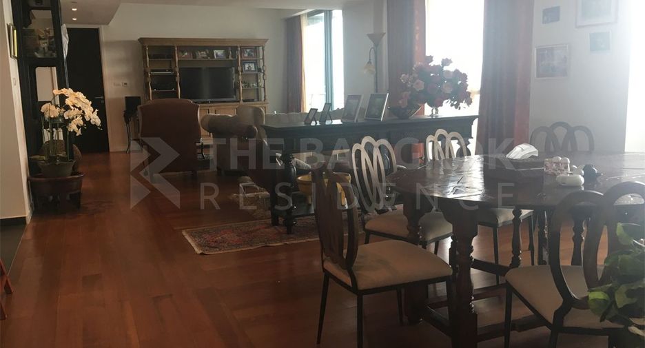 À vendre 3 chambres condo à Si Racha, Chonburi