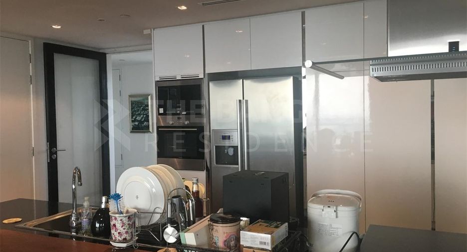 À vendre 3 chambres condo à Si Racha, Chonburi