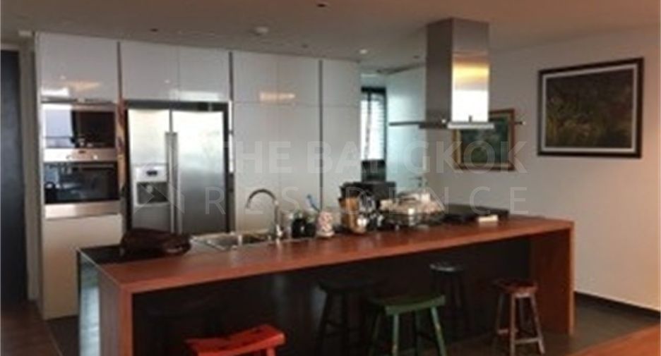 À vendre 3 chambres condo à Si Racha, Chonburi