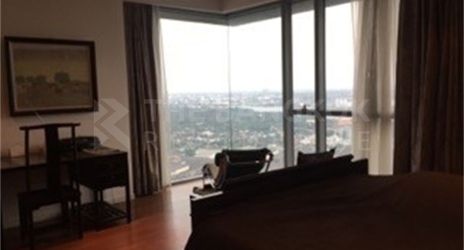 À vendre 3 chambres condo à Si Racha, Chonburi