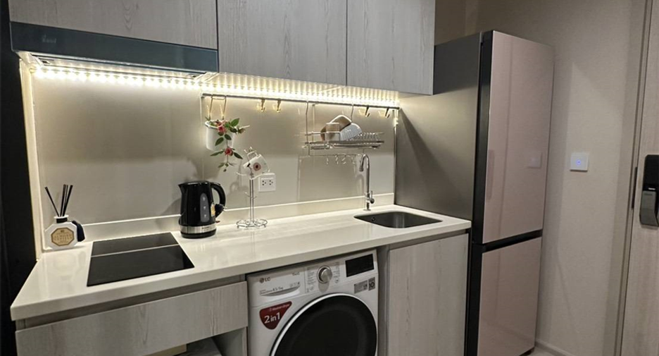 For sale 1 Beds condo in Pathum Wan, Bangkok