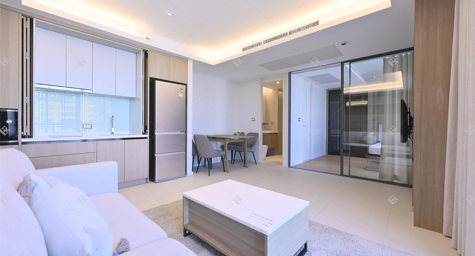 For sale 1 bed condo in Watthana, Bangkok