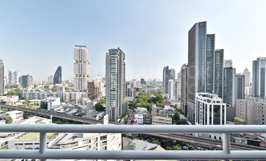 À vendre 3 chambres condo à Khlong Toei, Bangkok