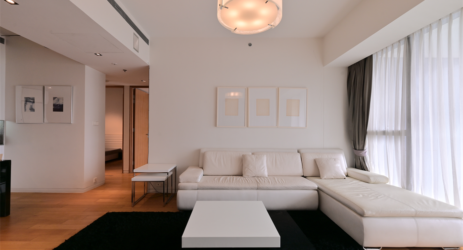 For sale 2 bedrooms condo in Sathon, Bangkok