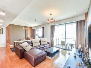 For sale 2 bedrooms condo in Yan Nawa, Bangkok
