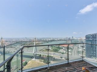 For sale 2 bedrooms condo in Yan Nawa, Bangkok