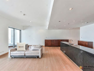 For sale 2 bedrooms condo in Yan Nawa, Bangkok