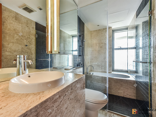 For sale 2 bedrooms condo in Yan Nawa, Bangkok