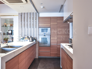 For sale 2 bedrooms condo in Yan Nawa, Bangkok