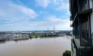 À vendre 2 chambres condo à Yan Nawa, Bangkok