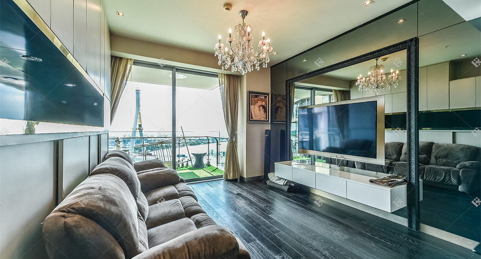 For sale 2 bedrooms condo in Yan Nawa, Bangkok