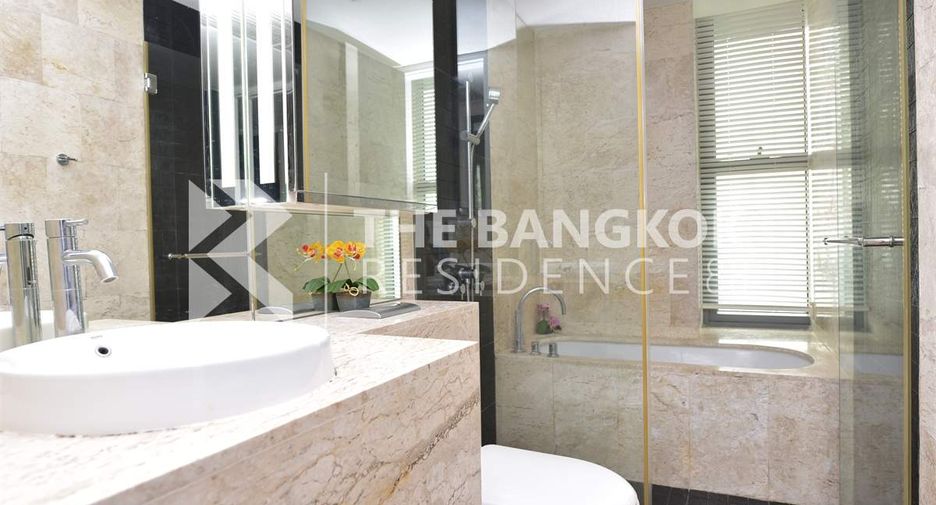 Wohnung zum Kauf mit 2 Zimmer in Yan Nawa, Bangkok