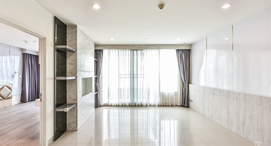 For sale 2 bedrooms condo in Bang Kho Laem, Bangkok