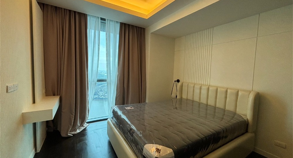 出售 3 卧室 公寓 在 Si Racha, Chon Buri