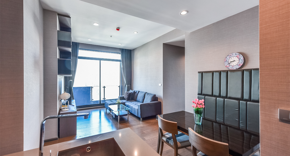 For sale 2 bedrooms condo in Sathon, Bangkok