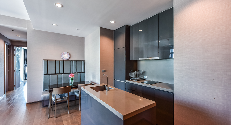 For sale 2 bedrooms condo in Sathon, Bangkok