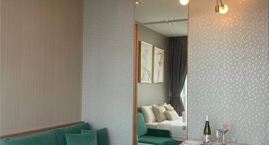 For sale 1 bed condo in Khlong Toei, Bangkok