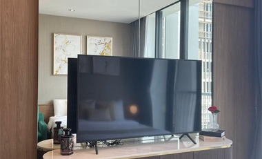 For sale 1 bed condo in Khlong Toei, Bangkok
