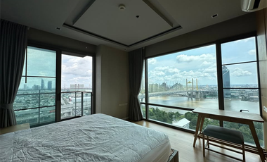 For sale 3 bedrooms condo in Yan Nawa, Bangkok