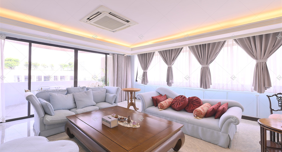 Wohnung zum Kauf mit 3 Zimmer in Khlong Toei, Bangkok