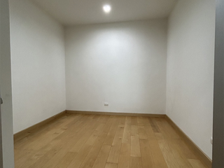 Wohnung zum Kauf mit 2 Zimmer in Bang Rak, Bangkok