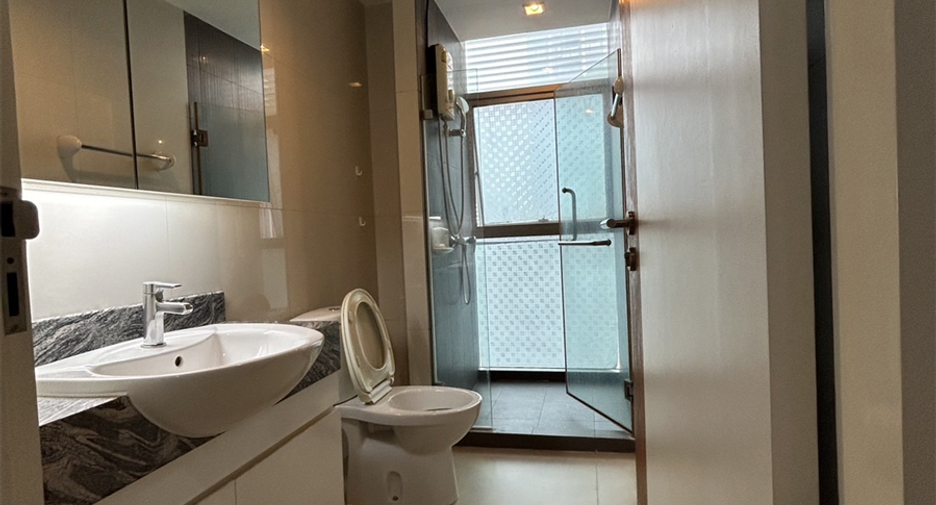 Wohnung zum Kauf mit 2 Zimmer in Bang Rak, Bangkok