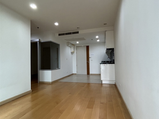 Wohnung zum Kauf mit 2 Zimmer in Bang Rak, Bangkok