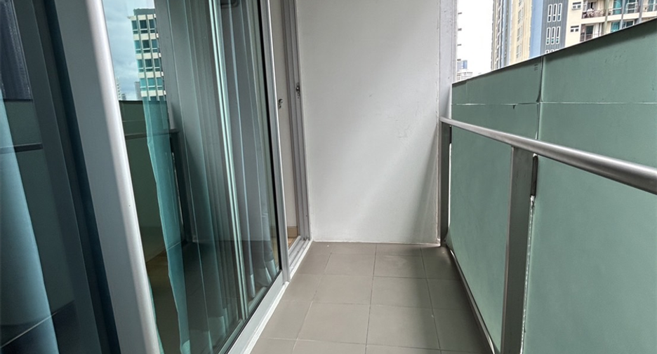 Wohnung zum Kauf mit 2 Zimmer in Bang Rak, Bangkok