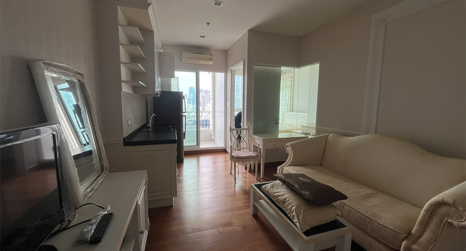 For sale 1 Beds condo in Sathon, Bangkok