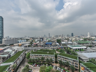 Condo en venta de 2 habitaciones en Yan Nawa, Bangkok
