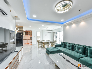 Condo en venta de 2 habitaciones en Yan Nawa, Bangkok