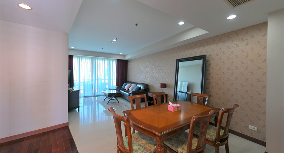 For sale 2 ベッドルーム condo in Pathum Wan, Bangkok