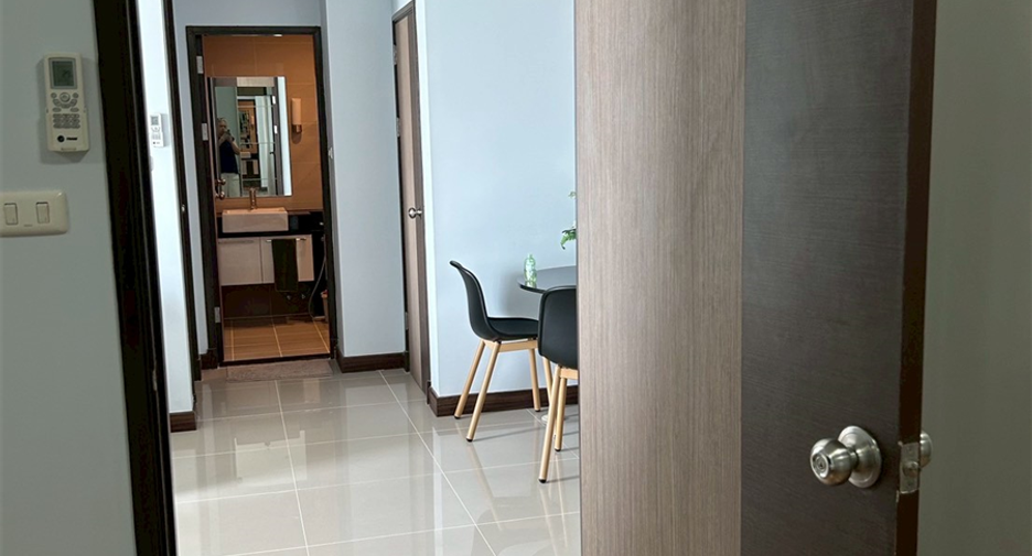 For sale 2 bedrooms condo in Bang Kho Laem, Bangkok