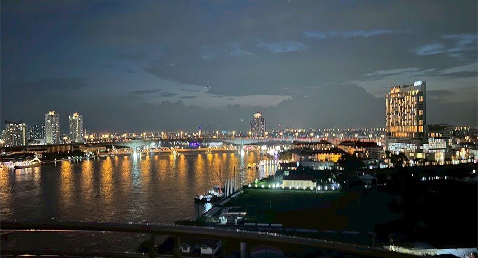 For sale 2 bedrooms condo in Bang Kho Laem, Bangkok