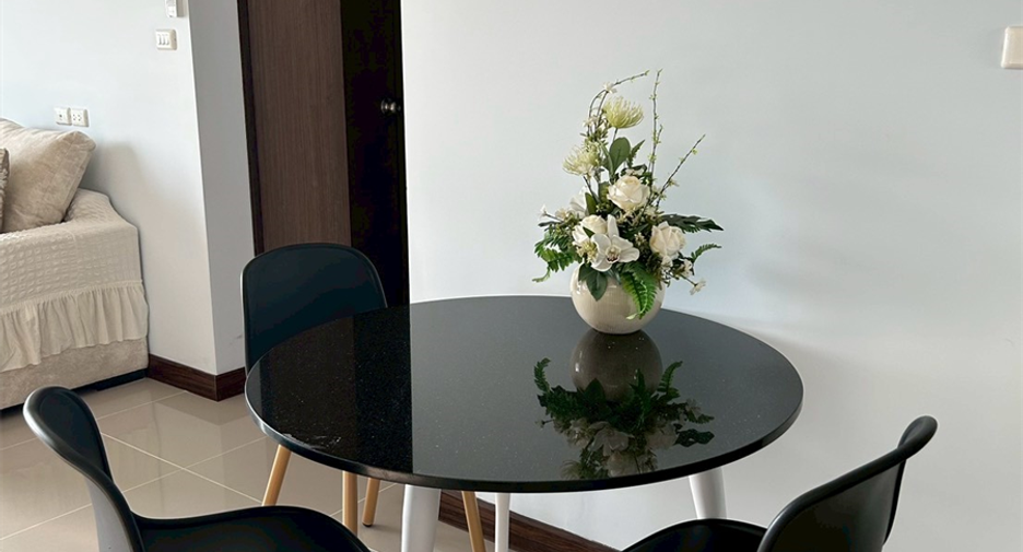 For sale 2 bedrooms condo in Bang Kho Laem, Bangkok