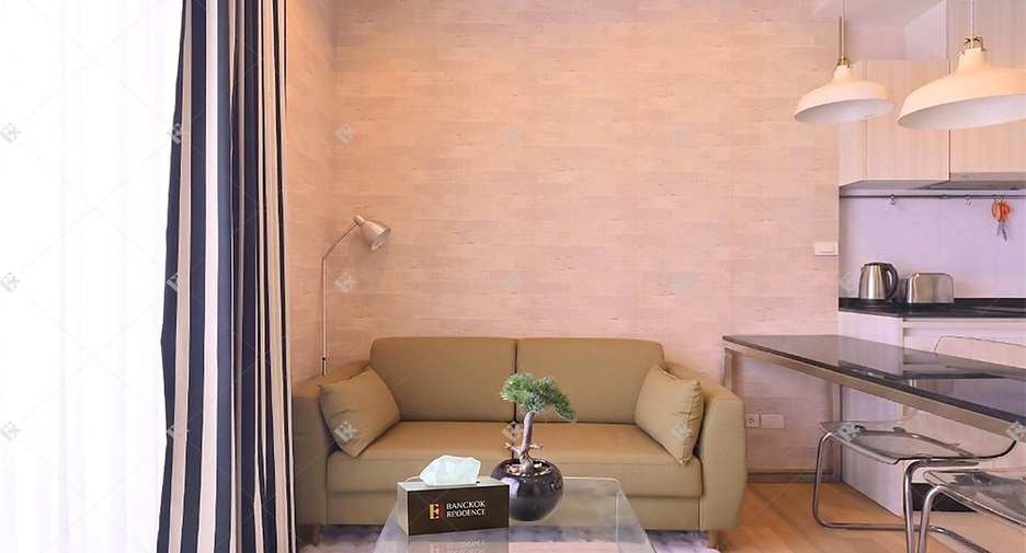 For sale 1 bed condo in Watthana, Bangkok