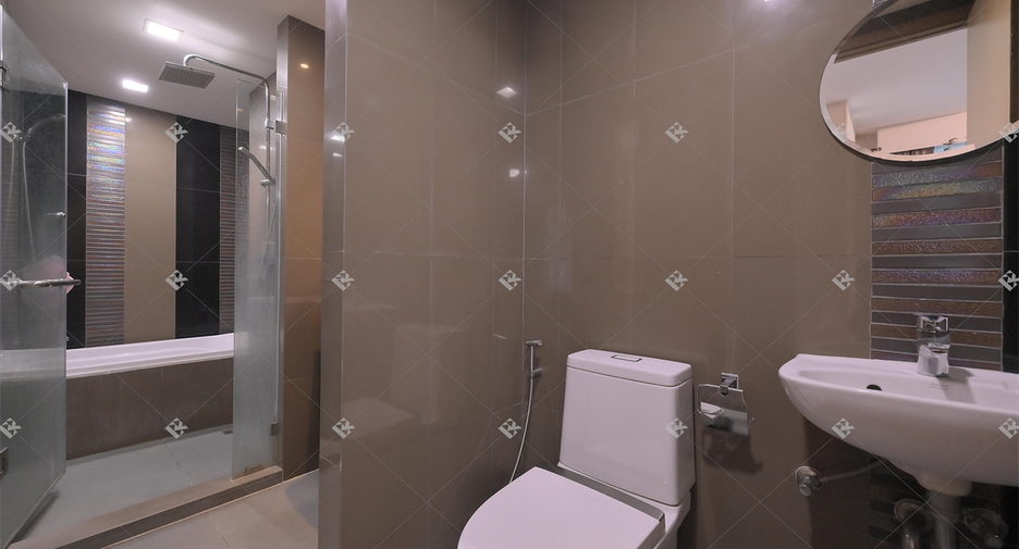 Condo en venta de 2 habitaciones en Watthana, Bangkok