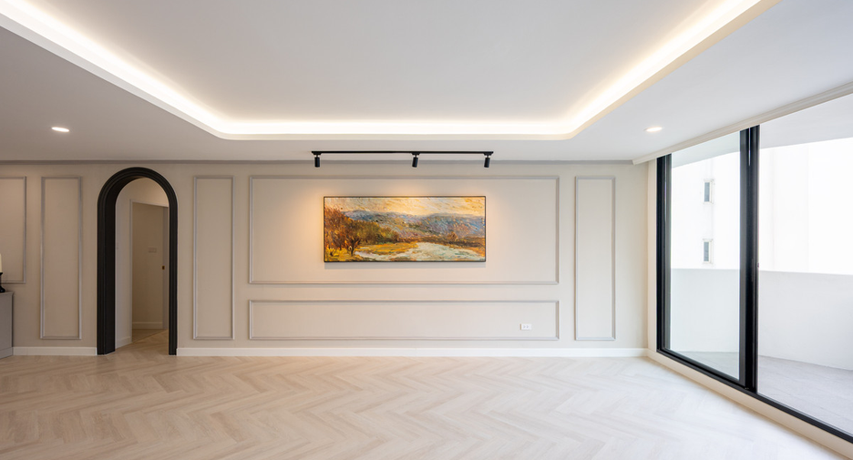 Condo en venta de 3 habitaciones en Khlong Toei, Bangkok