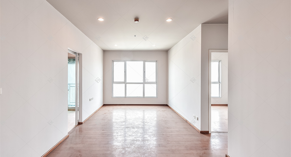 For sale 2 ベッドルーム condo in Khlong San, Bangkok