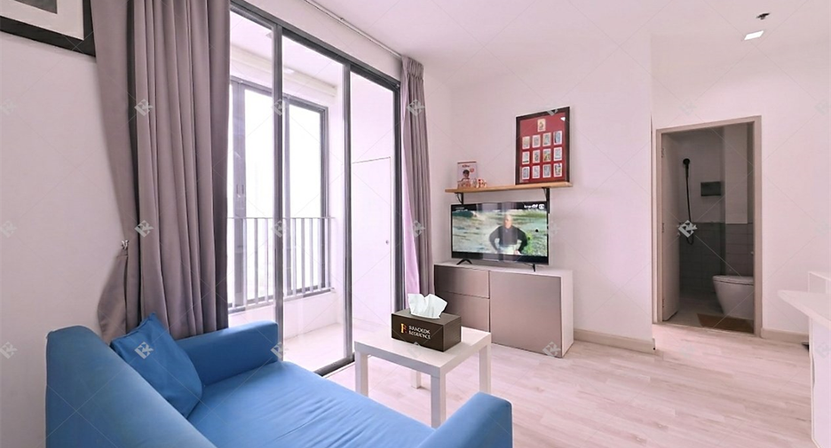 出售 2 卧室 公寓 在 Phra Khanong, 曼谷