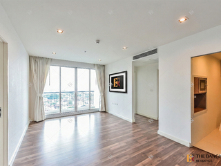 Condo en venta de 2 habitaciones en Thon Buri, Bangkok