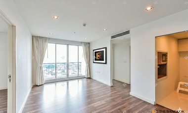 Condo en venta de 2 habitaciones en Thon Buri, Bangkok