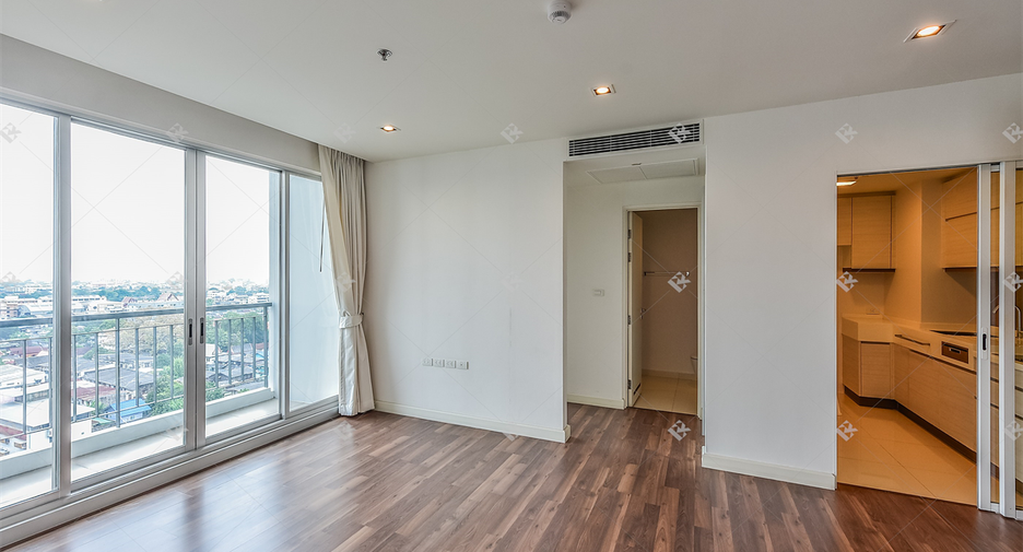 Condo en venta de 2 habitaciones en Thon Buri, Bangkok