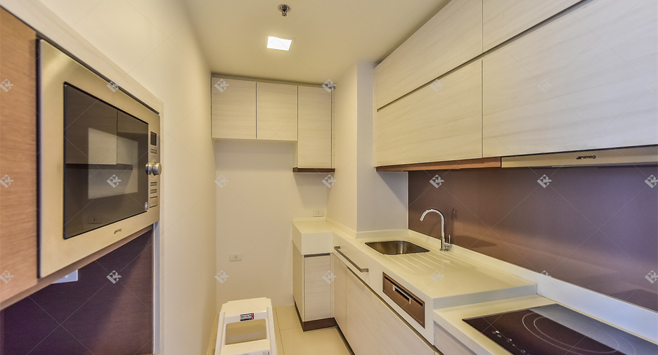 Condo en venta de 2 habitaciones en Thon Buri, Bangkok