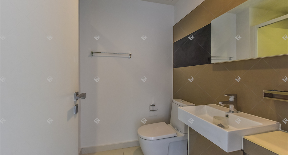 Condo en venta de 2 habitaciones en Thon Buri, Bangkok