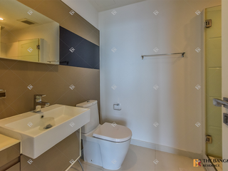 Condo en venta de 2 habitaciones en Thon Buri, Bangkok