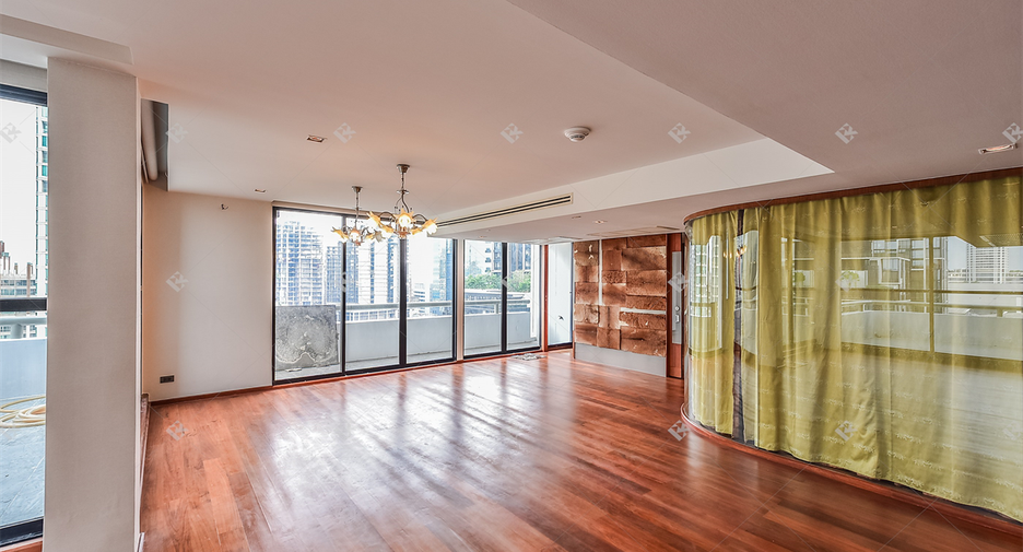 Wohnung zum Kauf mit 3 Zimmer in Pathum Wan, Bangkok