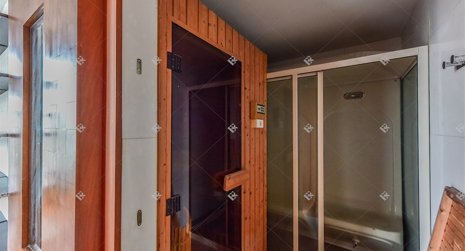 Wohnung zum Kauf mit 3 Zimmer in Pathum Wan, Bangkok