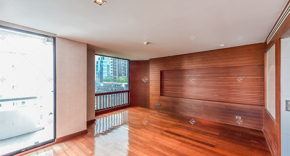Wohnung zum Kauf mit 3 Zimmer in Pathum Wan, Bangkok